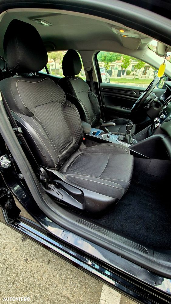 Renault Megane ENERGY dCi 110 ECO2 EXPERIENCE - 10