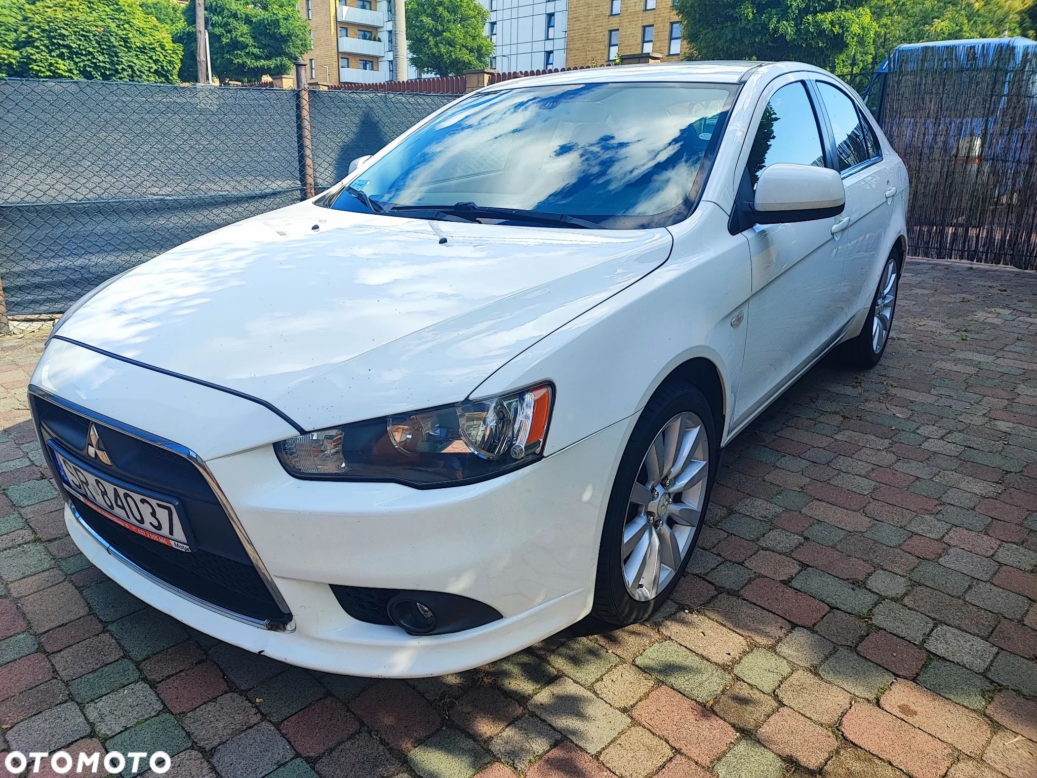 Mitsubishi Lancer 1.8 Invite - 1