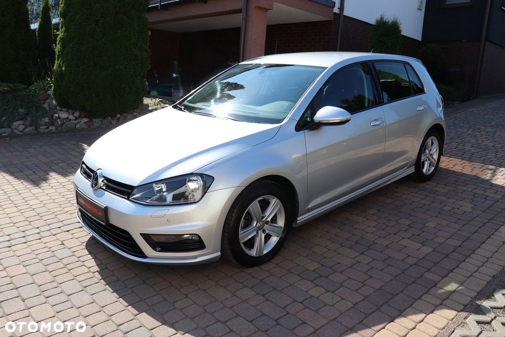 Volkswagen Golf 1.4 TSI BMT Highline - 28