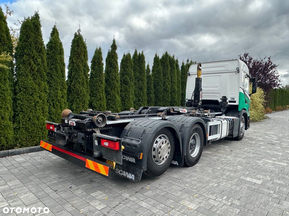 Scania / G450 / 6X2 / HAKOWIEC / HYVA 22.60.SK  / Oś-SKRĘTNA-PODNOSZONA / - 17