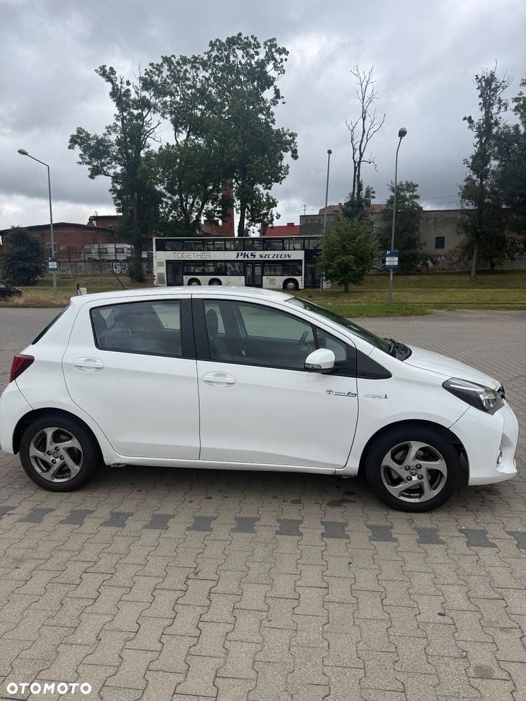 Toyota Yaris - 2