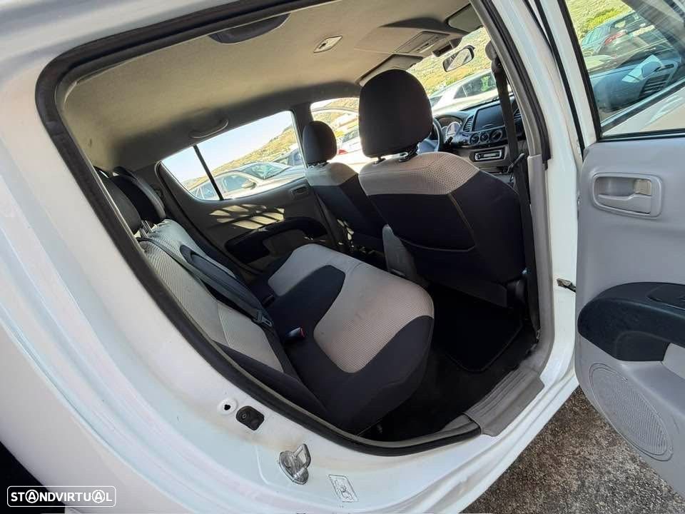 Mitsubishi L200 2.5 DI-D CD Invite 4WD - 3