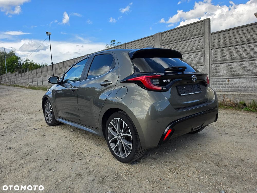 Toyota Yaris Hybrid 1.5 Executive - 35