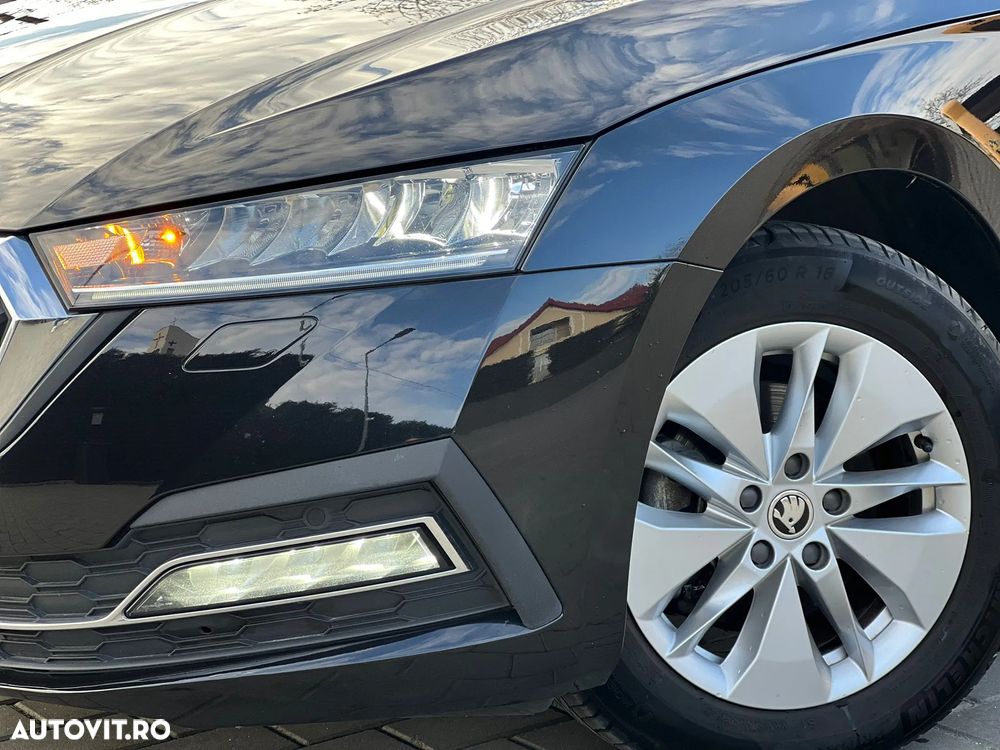 Skoda Octavia 2.0 TDI Ambition - 13