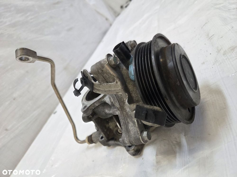 POMPA WODY OPEL ADAM 1,0 TB 12641869 - 2