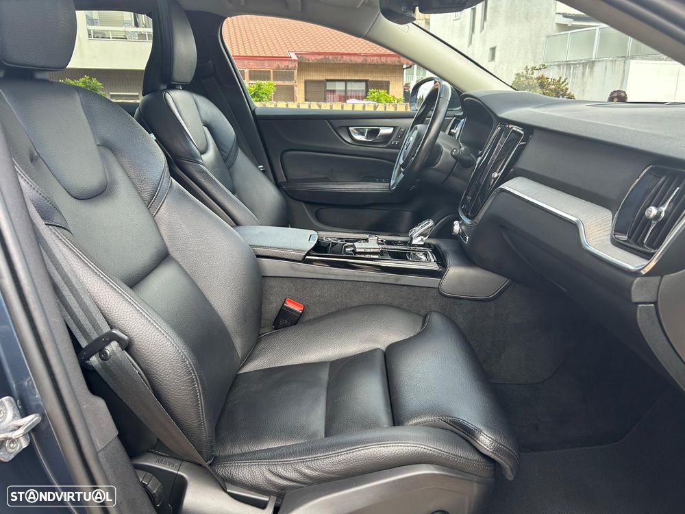 Volvo V60 2.0 T6 AWD TE Inscription Expression - 27