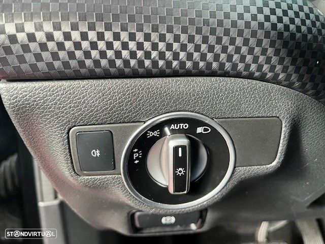 Mercedes-Benz A 160 d Fleet Pack Urban Aut. - 19