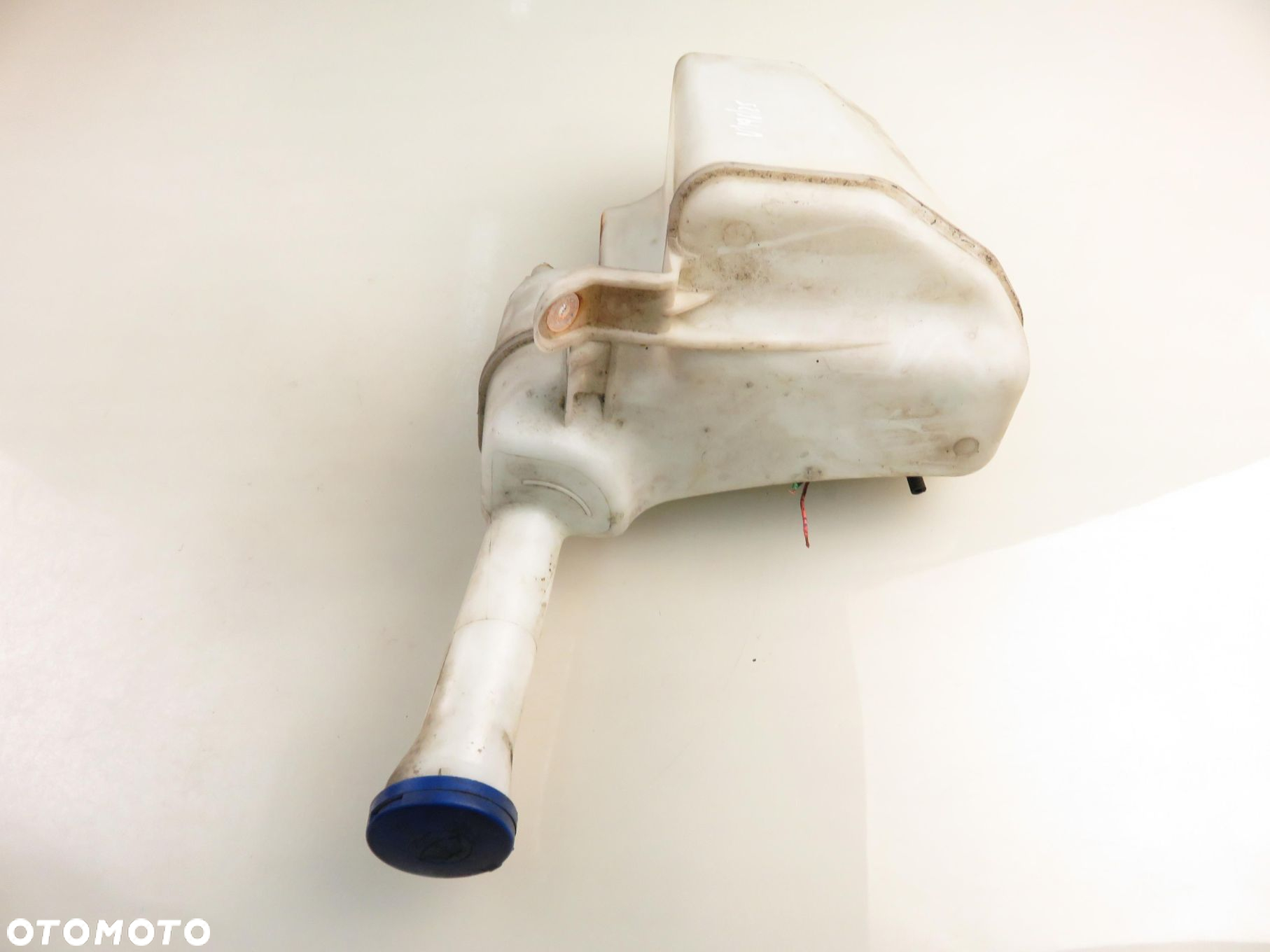 ZBIORNICZEK SPRYSKIWACZY CITROEN C1 - 10