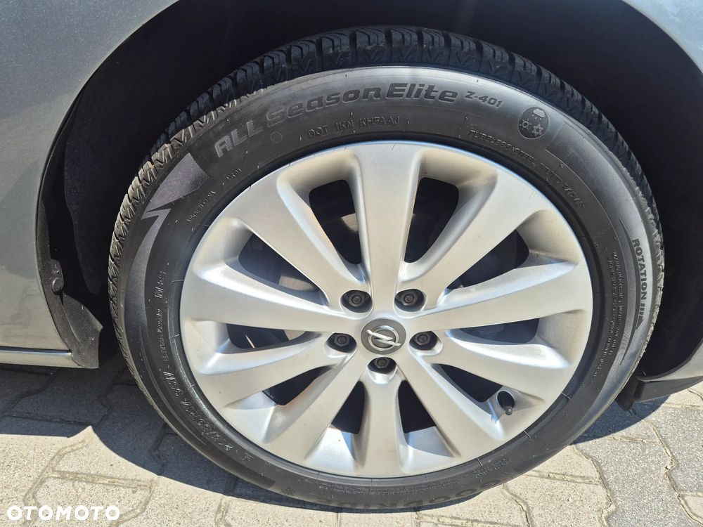 Opel Astra 1.4 Turbo Cosmo - 22