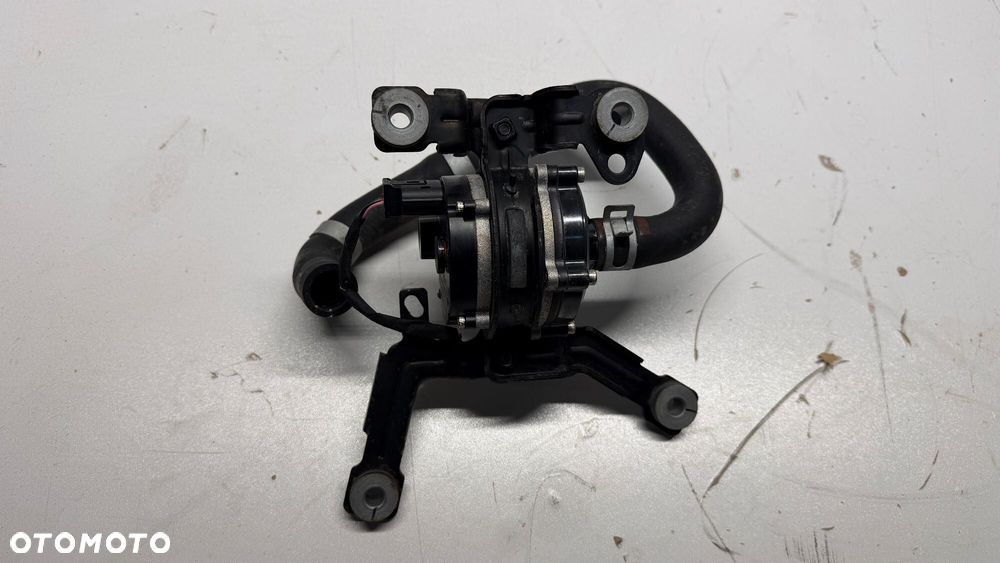 KIA NIRO EV E-NIRO POMPA WODY 375W5-Q4000 20-22 - 2