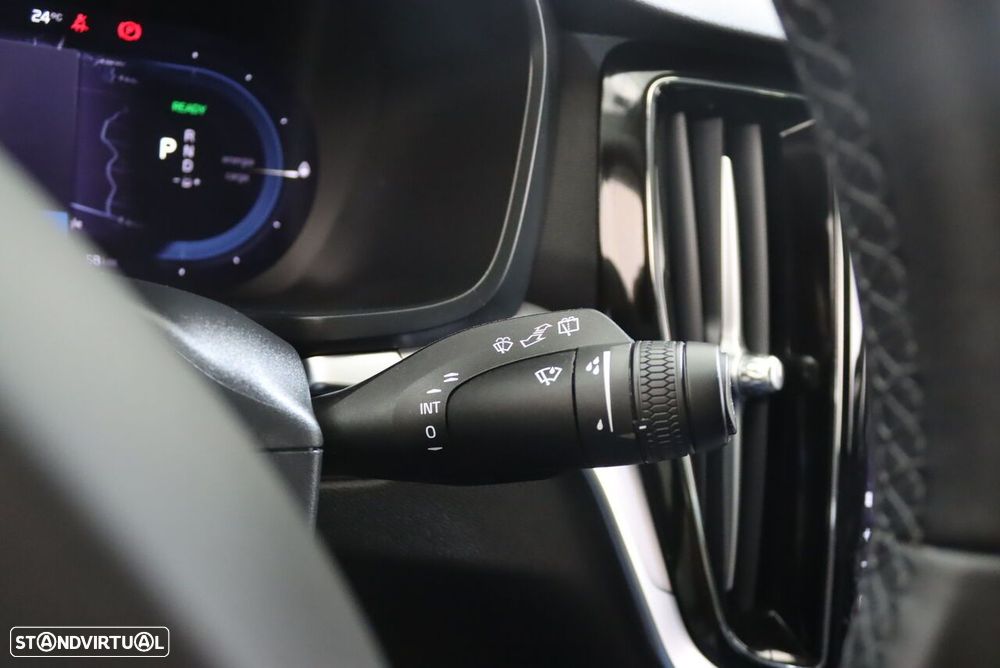 Volvo V60 2.0 T6 AWD TE Core - 16