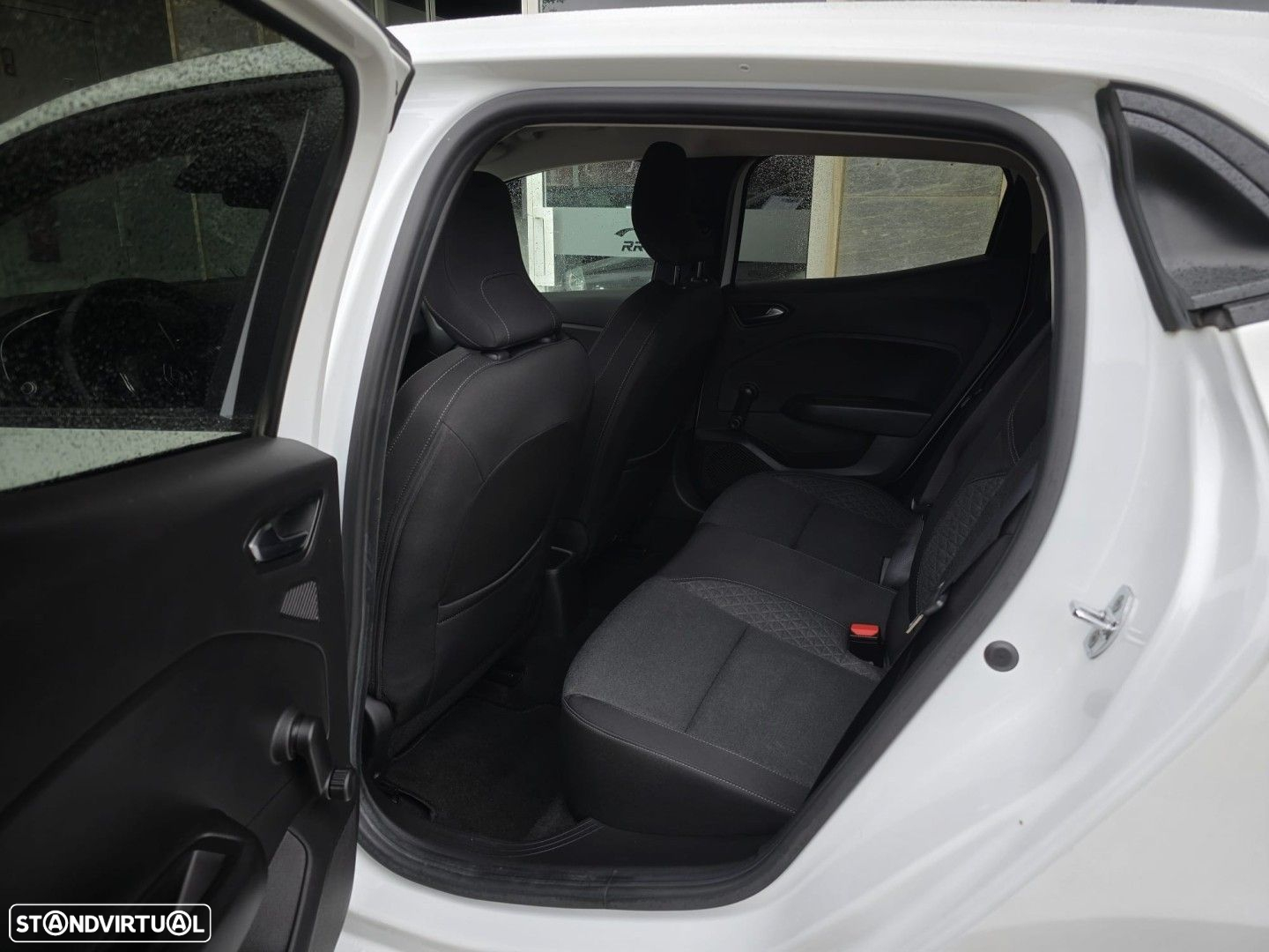 Renault Clio 1.0 TCe Evolution - 8