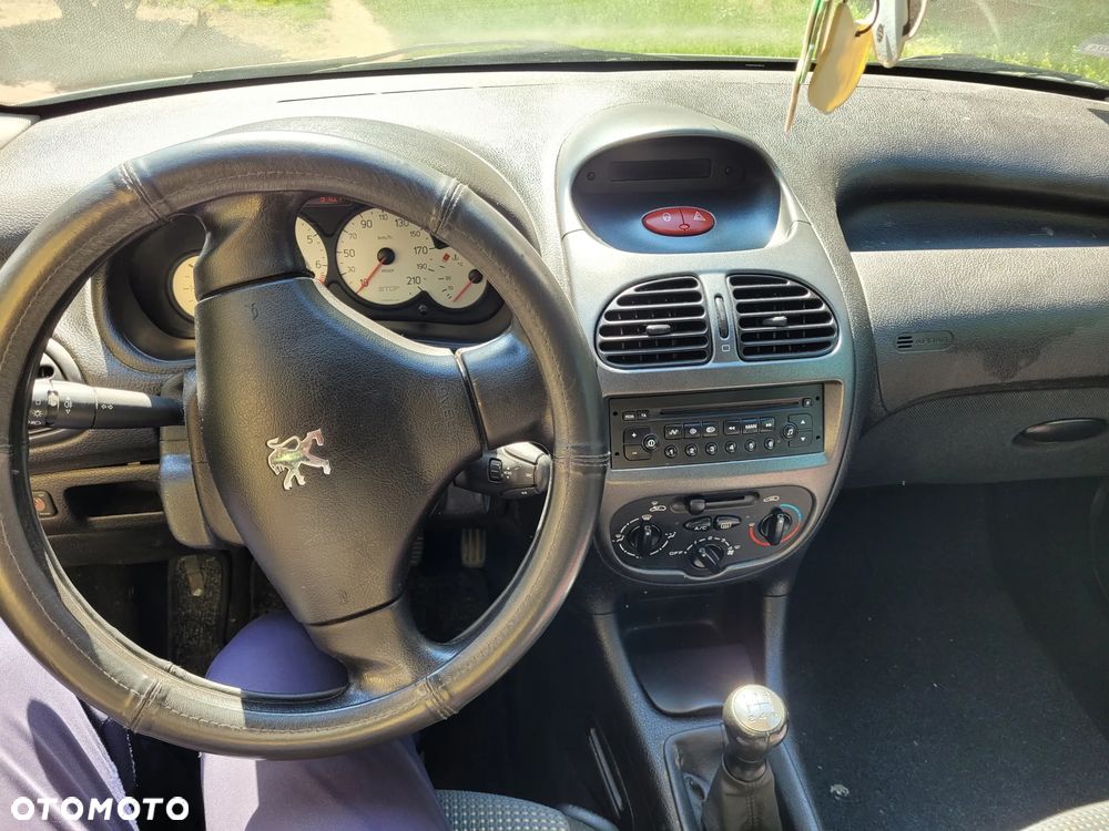 Peugeot 206 1.1 Color-Line - 5