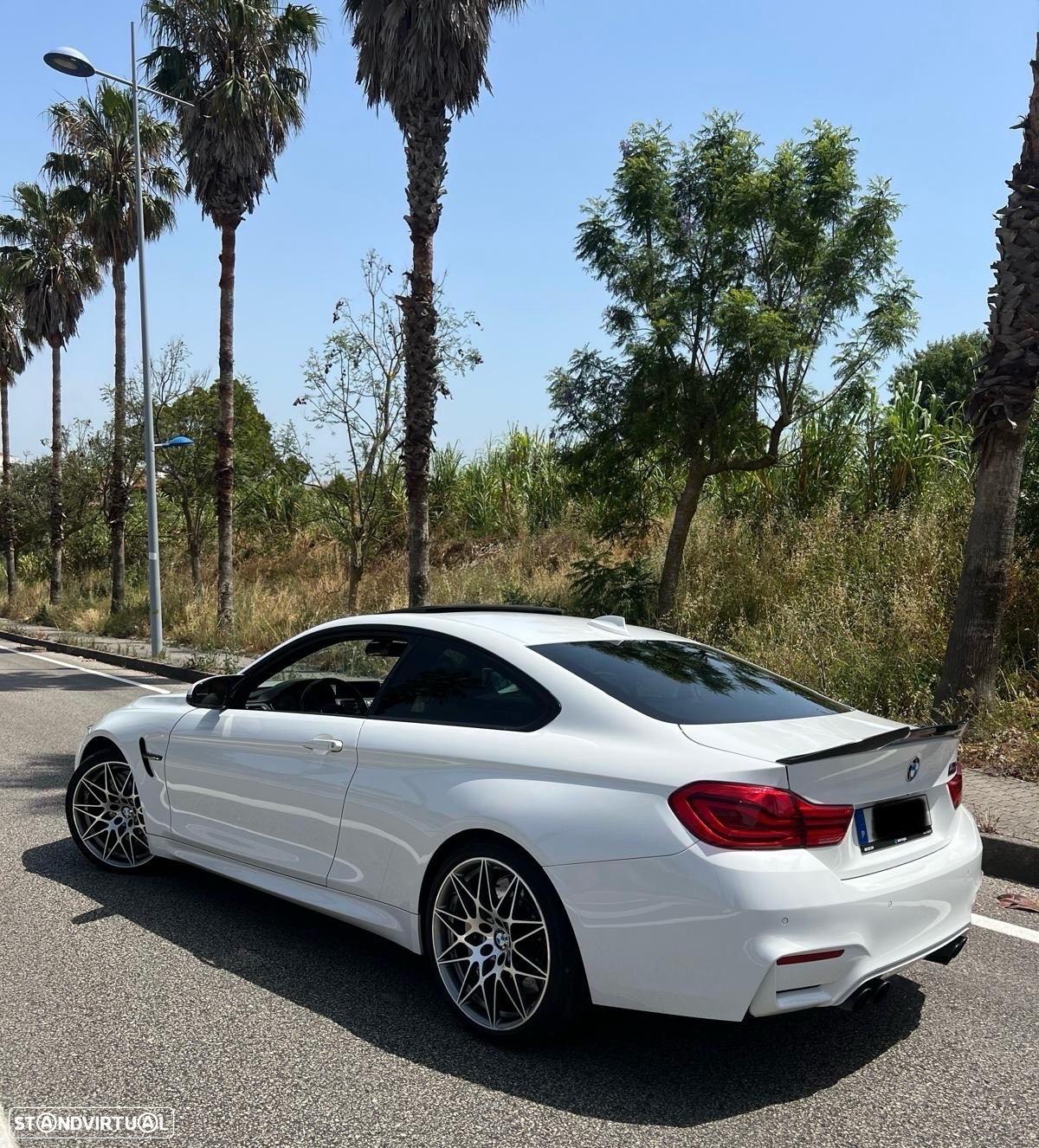 BMW M4 Auto - 4