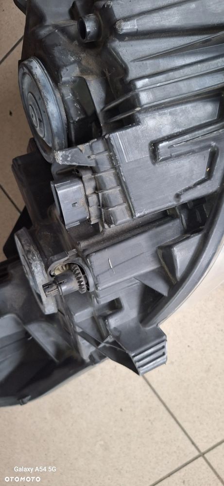 Ford S-Max Reflektor Lampa Przód Przednia Lewa 90074996 - 19