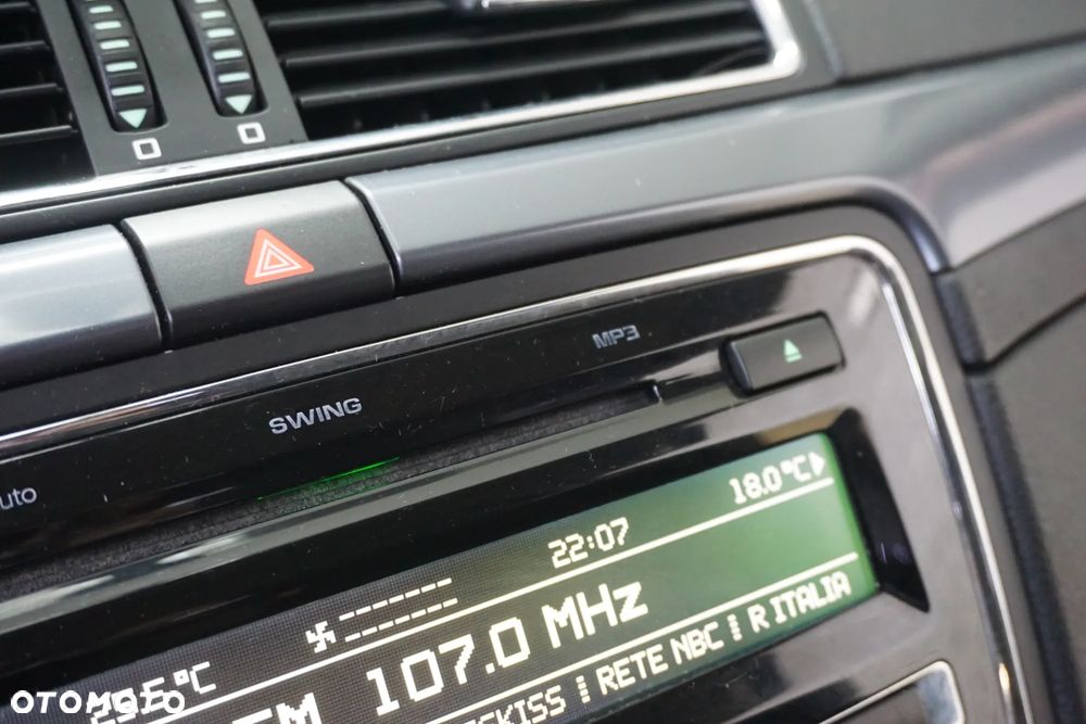 Skoda Superb 2.0 TDI Ambition - 27