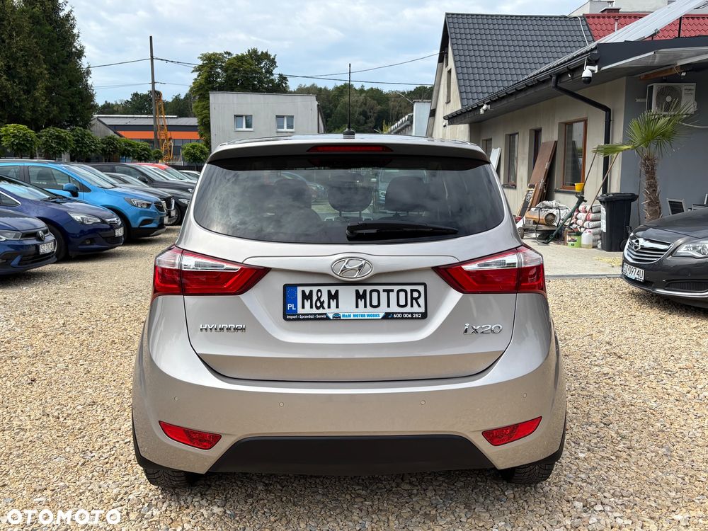 Hyundai ix20 1.6 blue YES Gold - 7