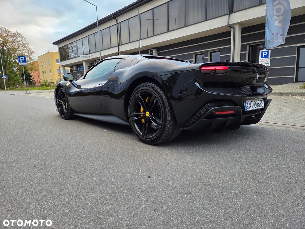 Ferrari 296 GTB - 10