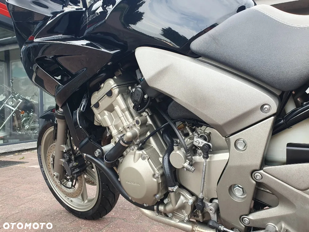 Honda CBF - 7