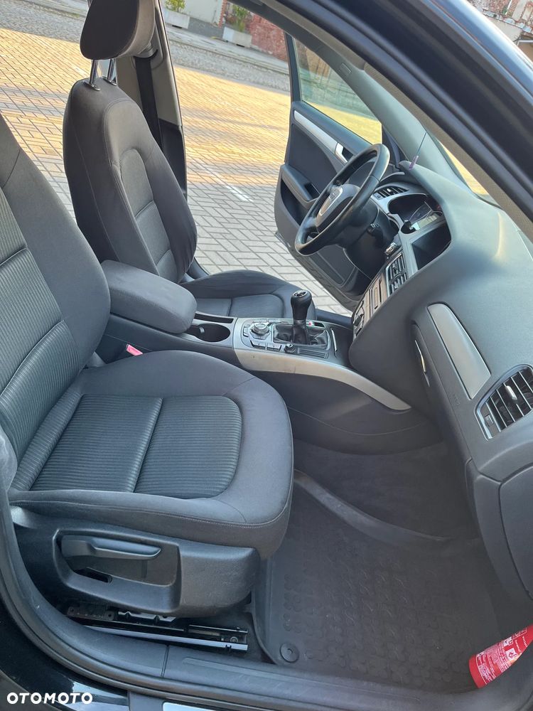 Audi A4 Limousine - 7