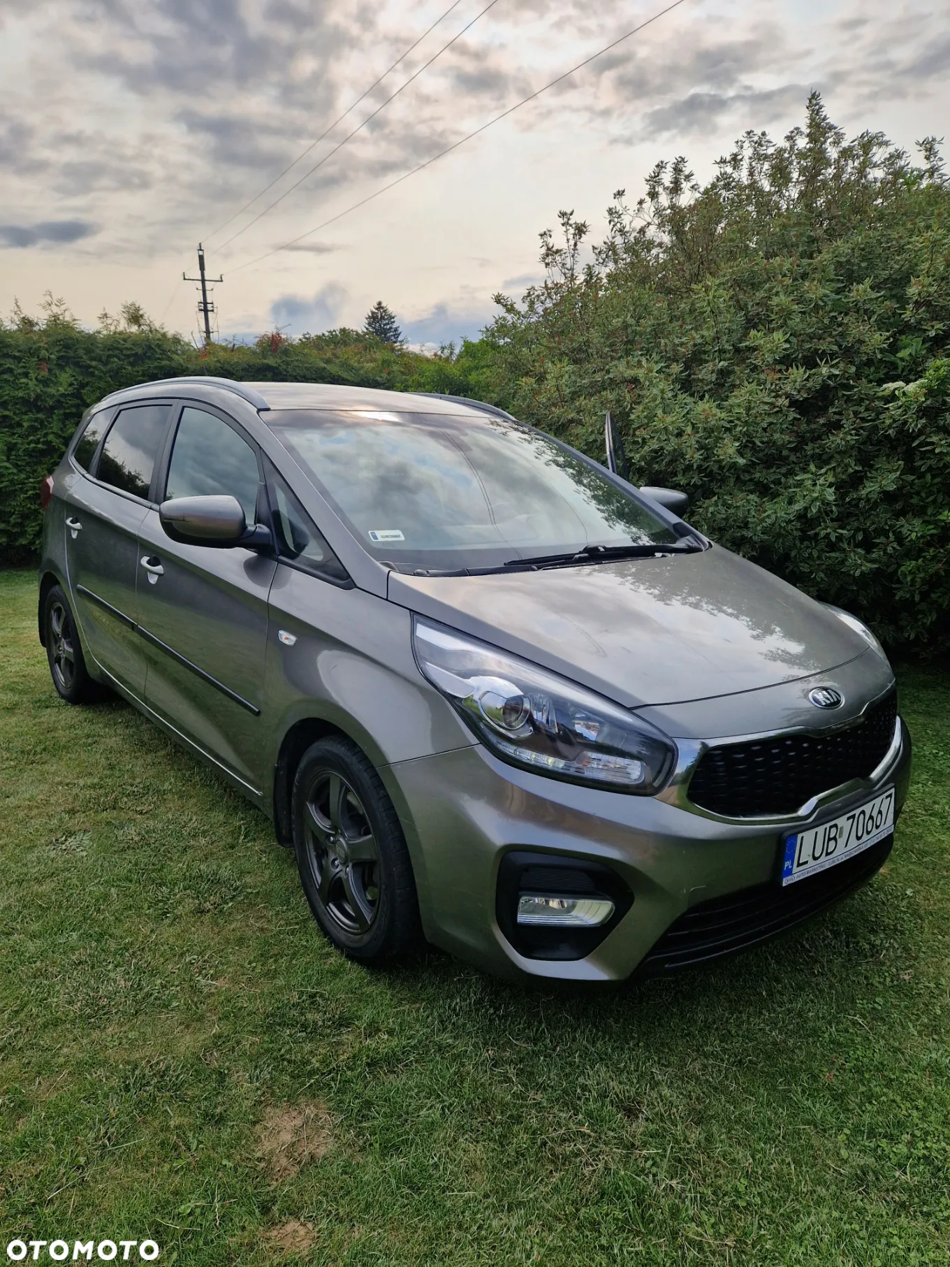 Kia Carens 1.6 GDI L - 4