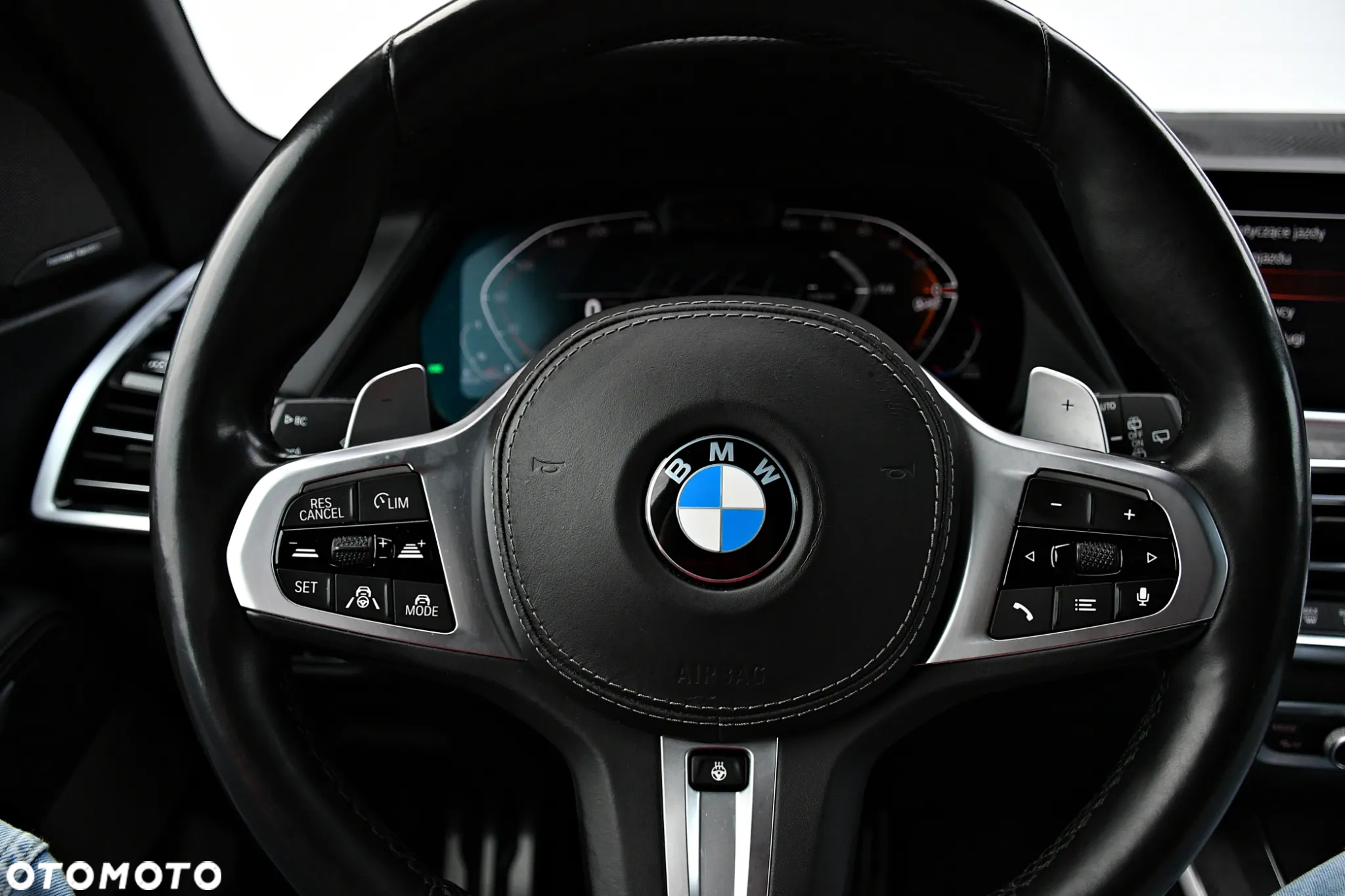 BMW X5 xDrive30d sport - 36