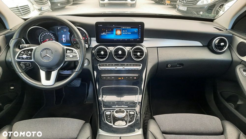 Mercedes-Benz Klasa C 220 d 4Matic 9G-TRONIC - 6