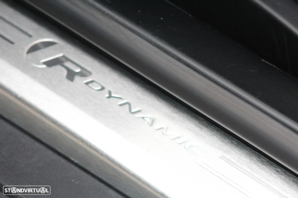 Jaguar F-Type 2.0 i4 R-Dynamic Black - 41