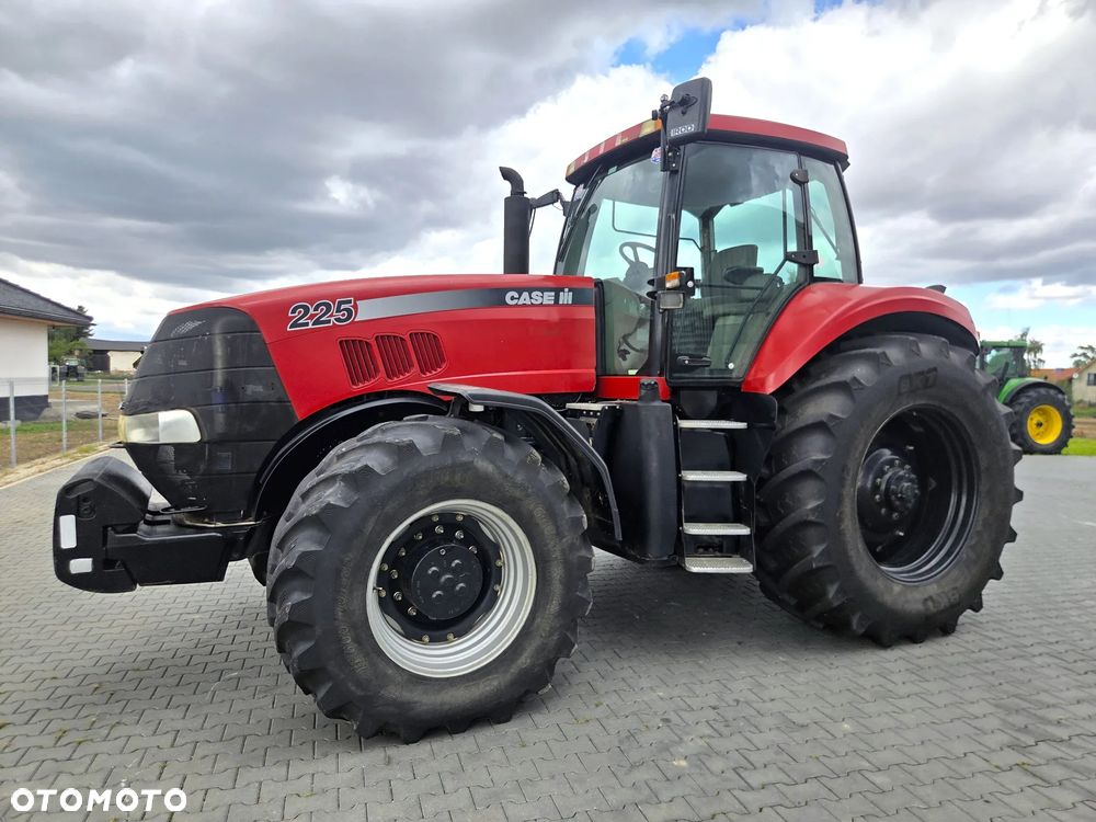 Case IH Magnum 225 2008 Rok, Nie Malowany, Stan Idealny - 3
