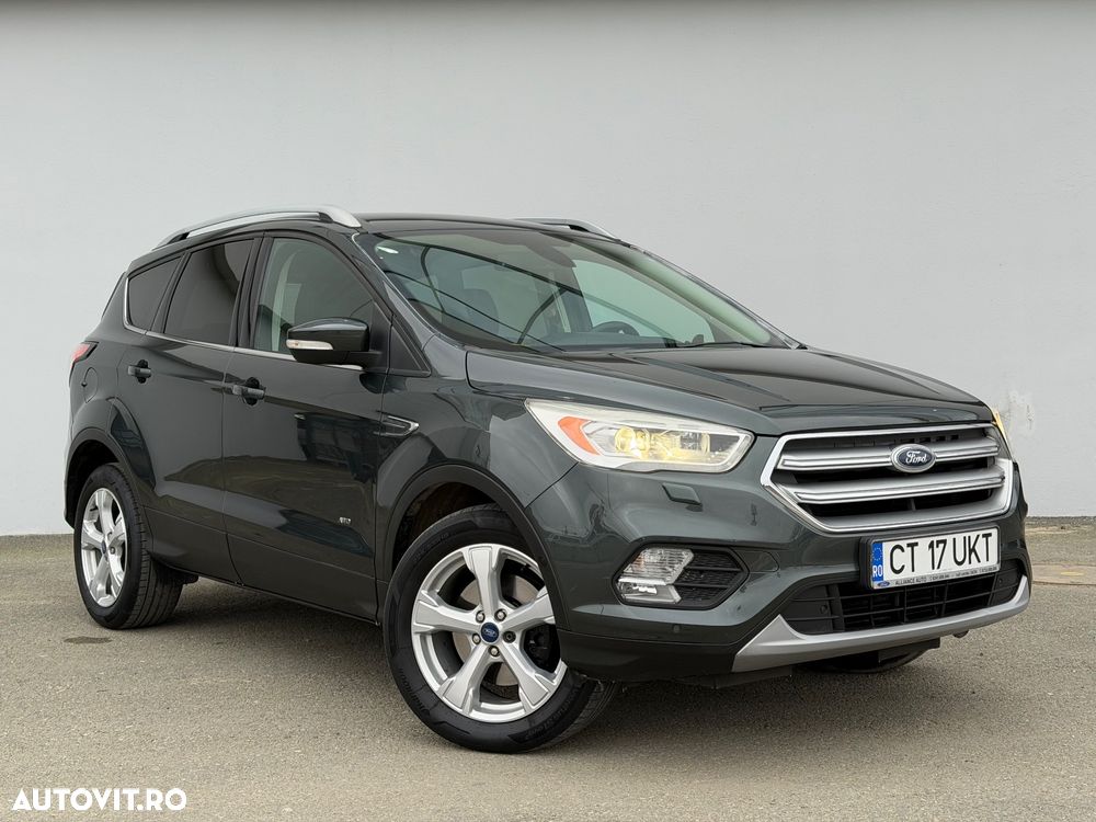 Ford Kuga 2.0 TDCi Powershift 4WD Titanium - 1