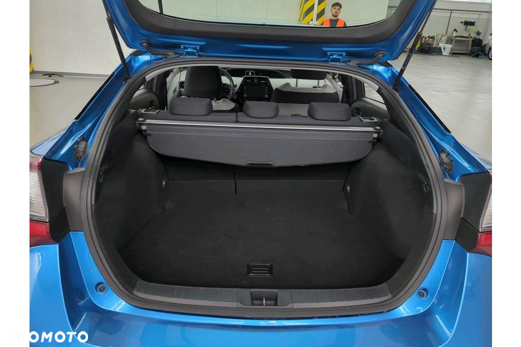 Toyota Prius - 11