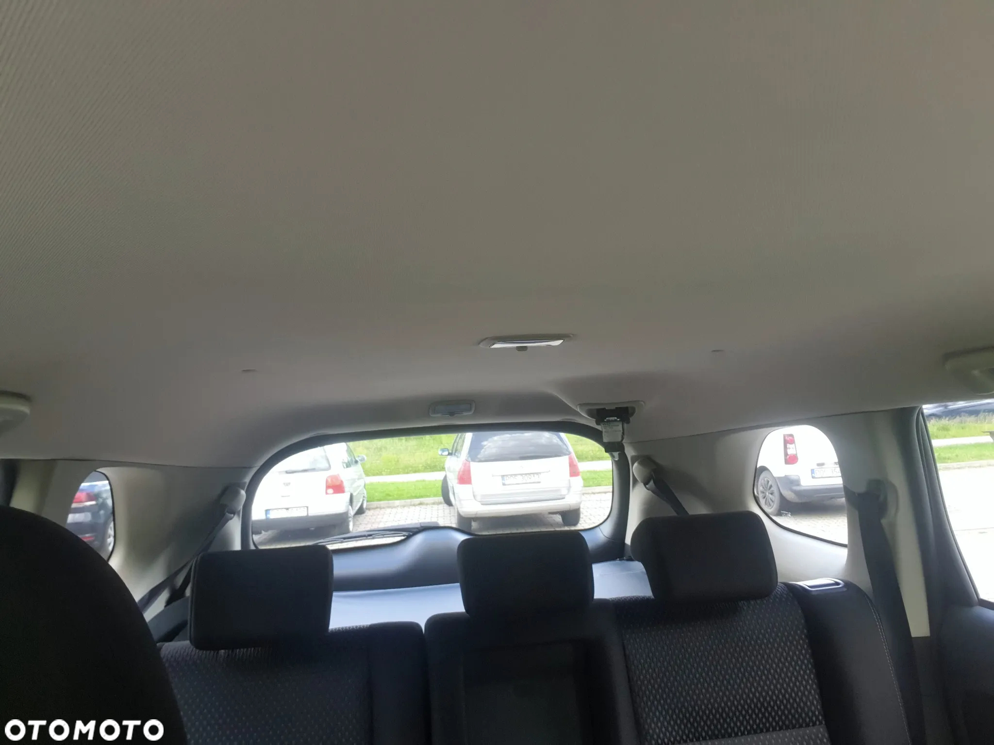 Mitsubishi Outlander 2.2 DID Intense + 4WD - 40