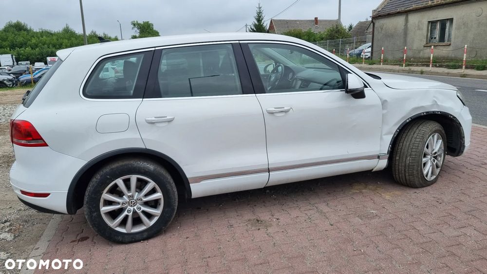 Volkswagen Touareg 3.0 V6 TDI Blue Motion DPF Automatik Exclusive Terrain Tech - 4