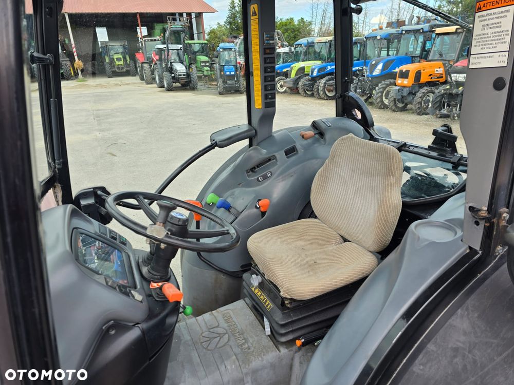 New Holland TN 95F - 8
