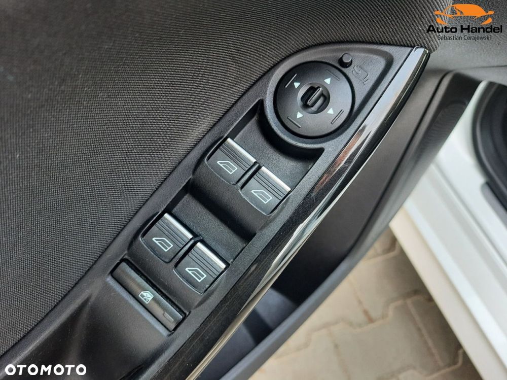 Ford Focus 2.0 TDCi ST-Line ASS PowerShift - 37