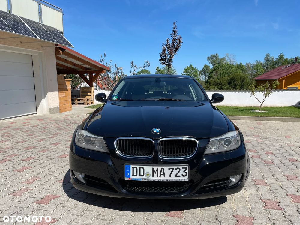 BMW Seria 3 320d xDrive - 1