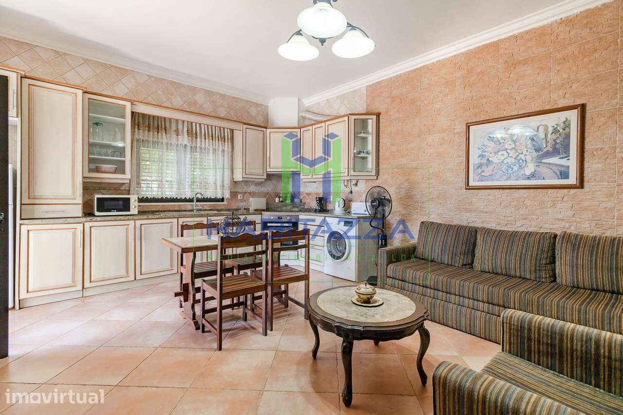 Apartamento T2 para Arrendamento Sazonal de NOVEMBRO a FEVEREIRO, no F - Grande imagem: 3/13