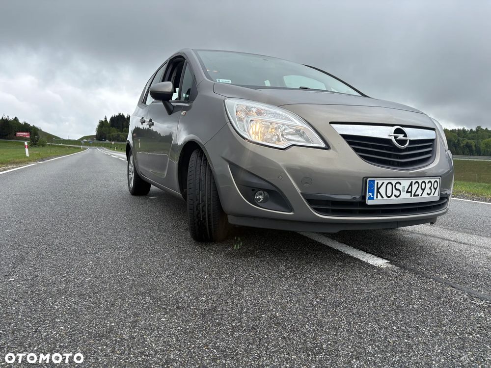 Opel Meriva 1.7 CDTI Cosmo - 2