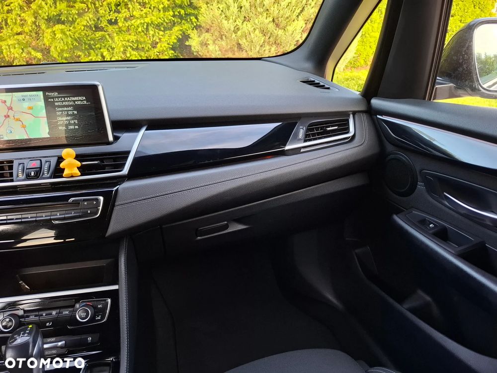 BMW Seria 2 218d GT Luxury Line sport - 25