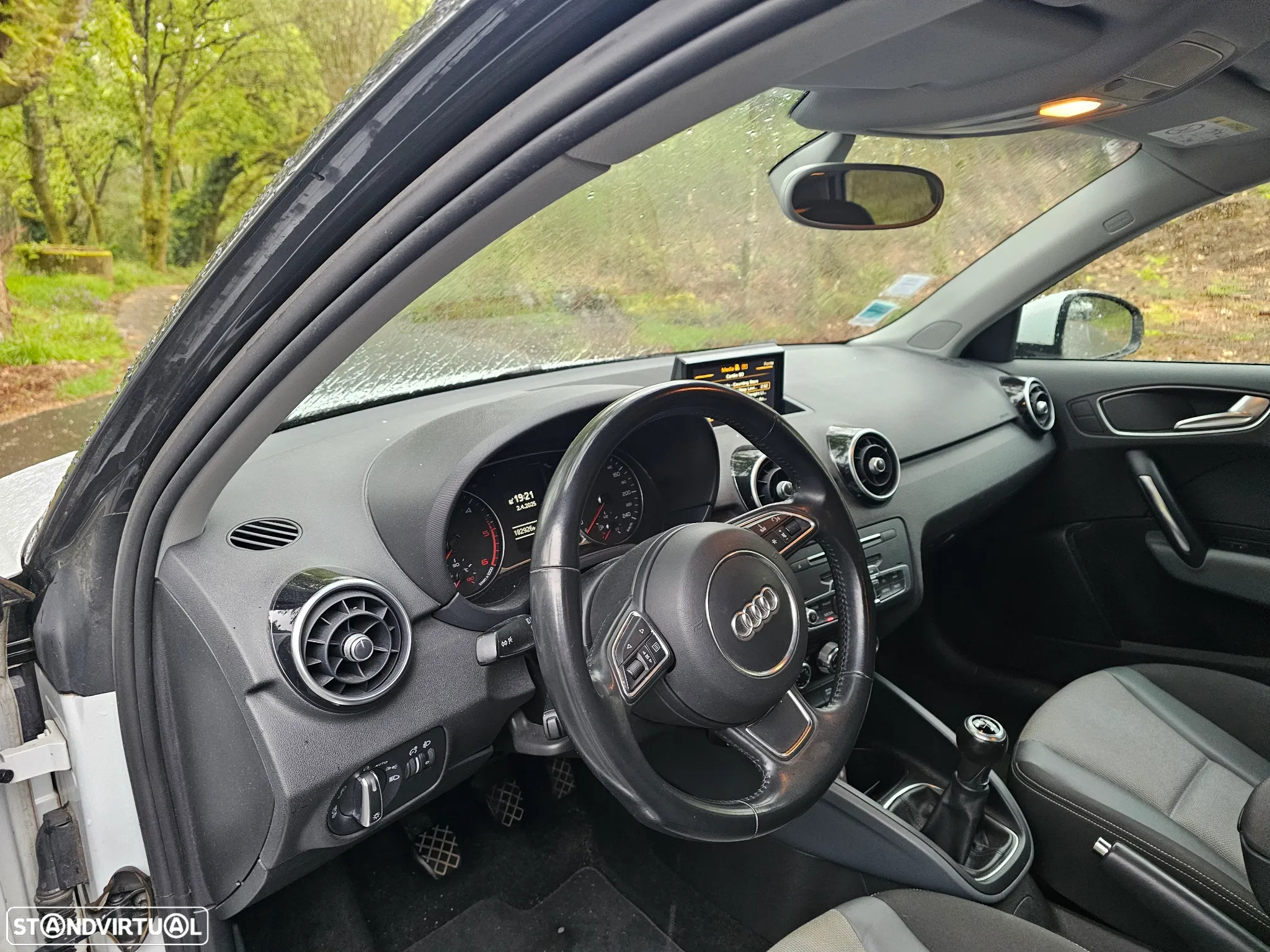 Audi A1 Sportback 1.6 TDI Sport - 12