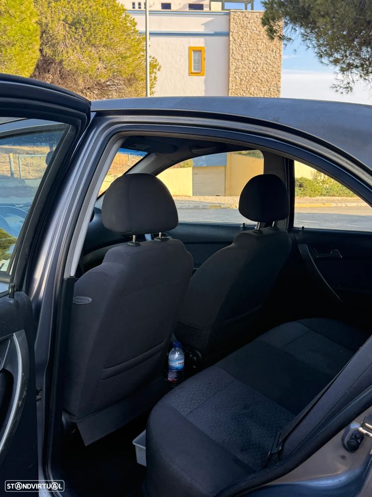 Chevrolet Aveo 1.4 LT - 6