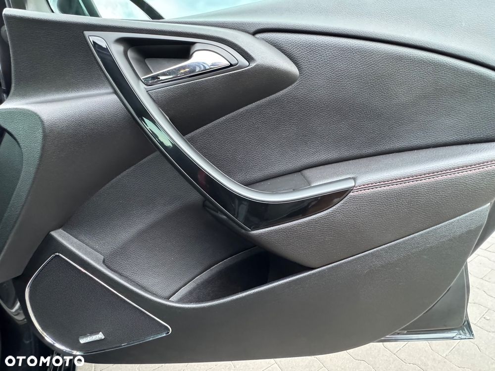 Opel Astra 2.0 BiTurbo CDTI DPF ecoFLEX SportsTourer St - 18