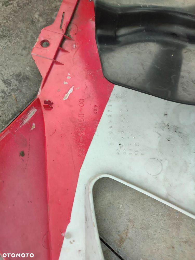 Owiewka, osłona lewa, bok, boczek lewy, wypełnienie owiewki, kierunkowskaz Yamaha R1 RN04 - 7