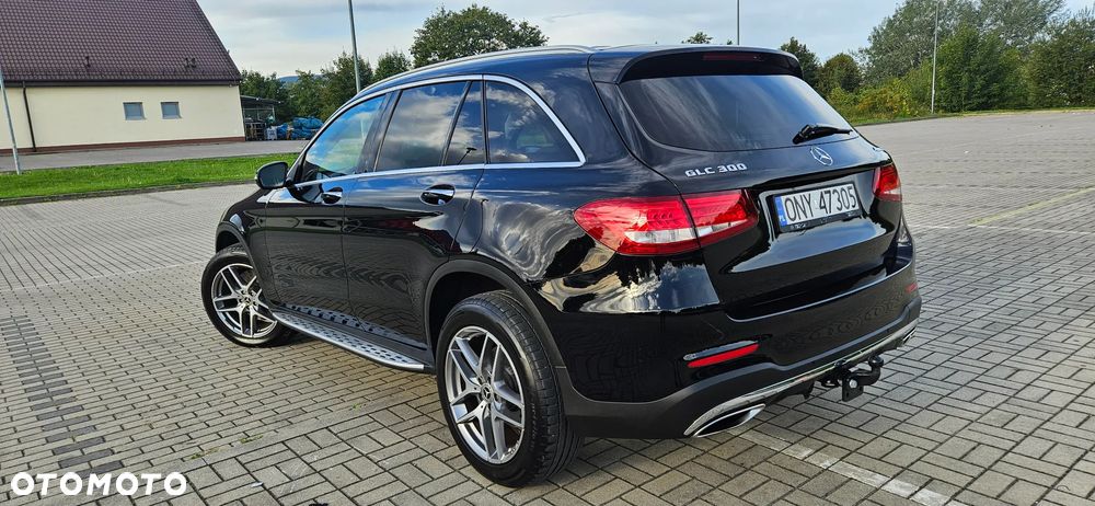 Mercedes-Benz GLC 300 4Matic 9G-TRONIC - 2