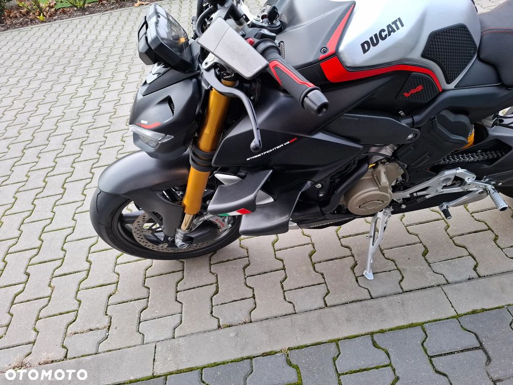 Ducati Streetfighter V4 - 11