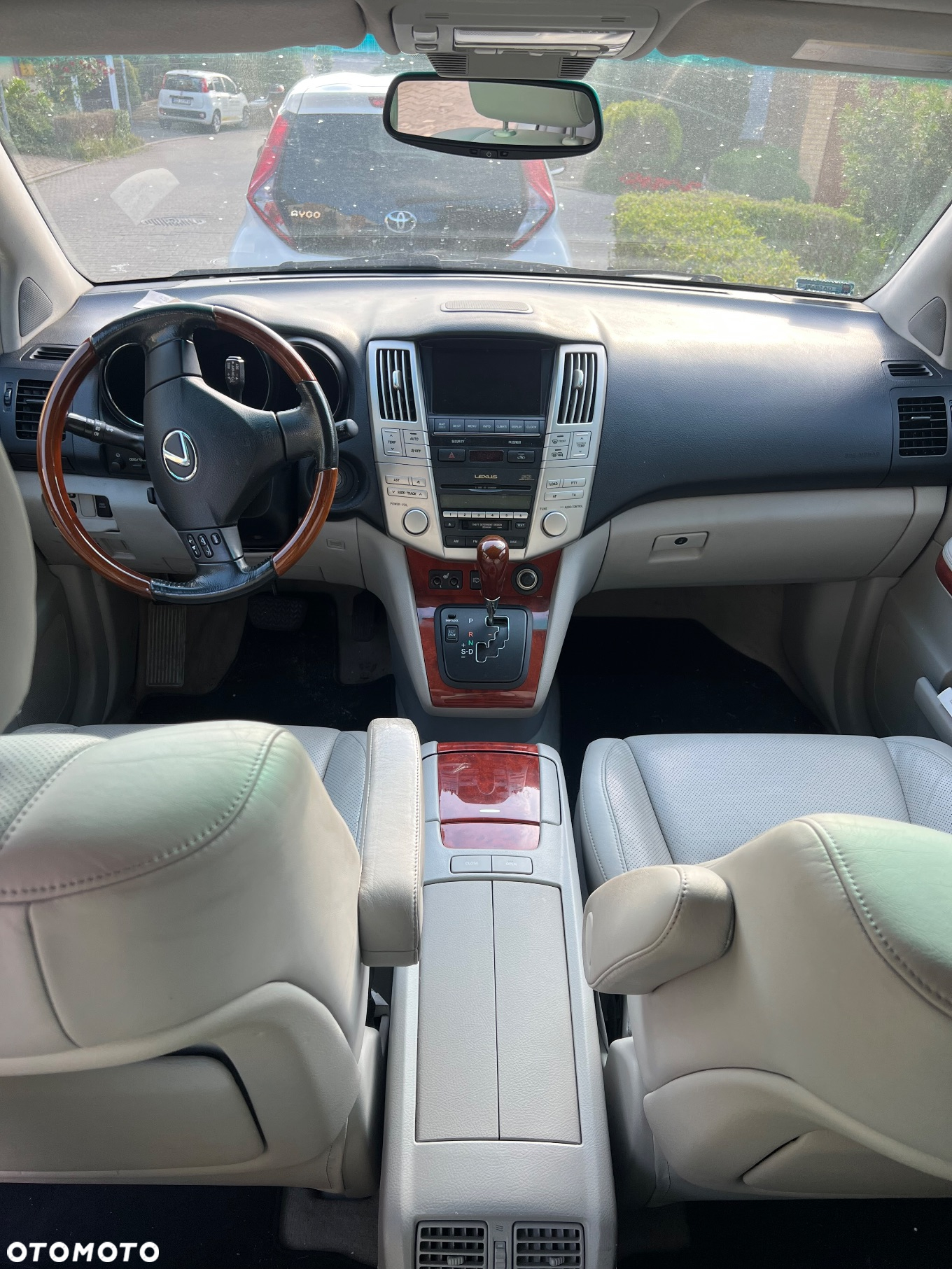 Lexus RX 300 - 6