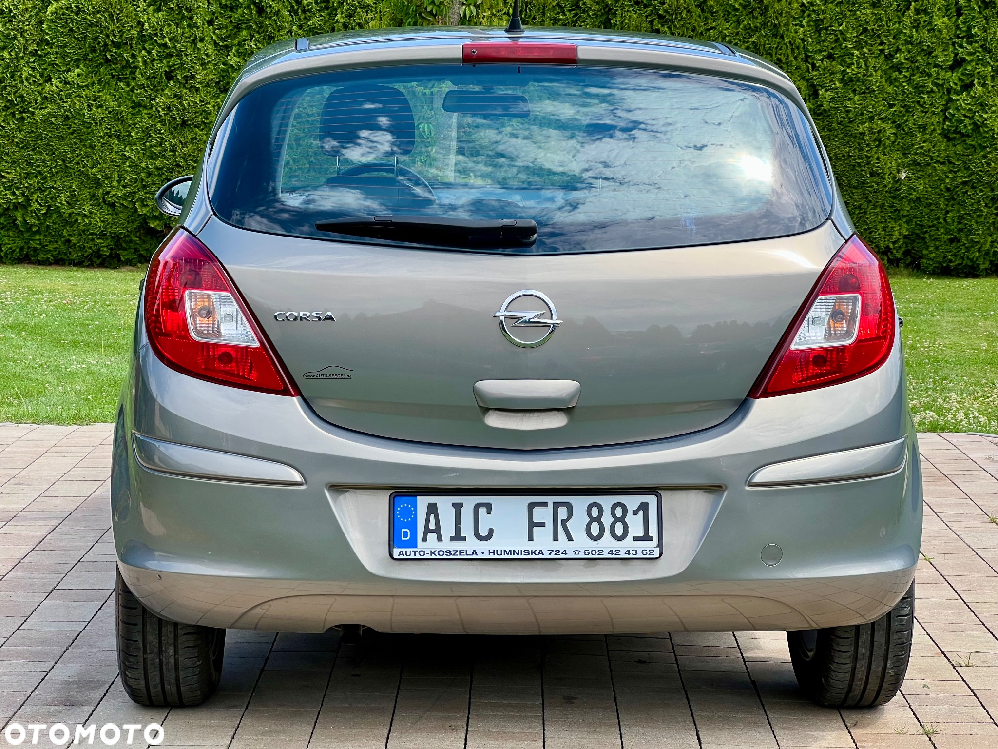 Opel Corsa 1.2 16V Enjoy - 6