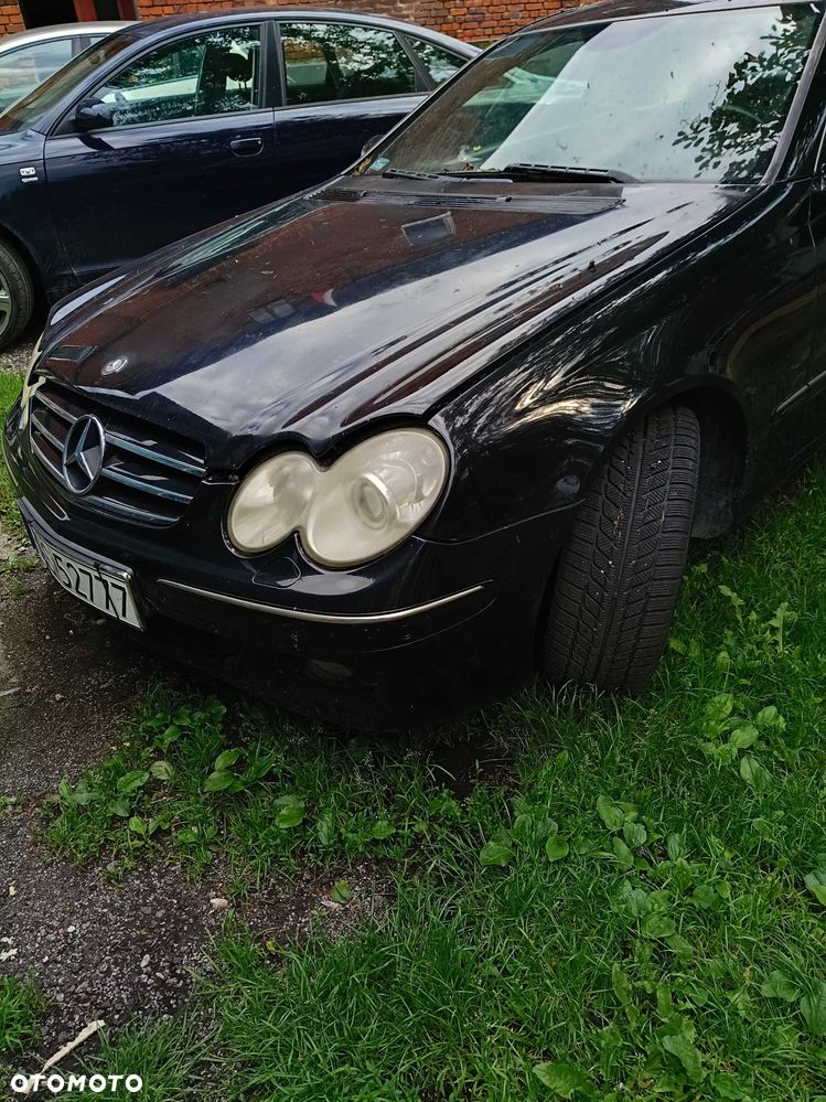 Mercedes-Benz CLK - 3