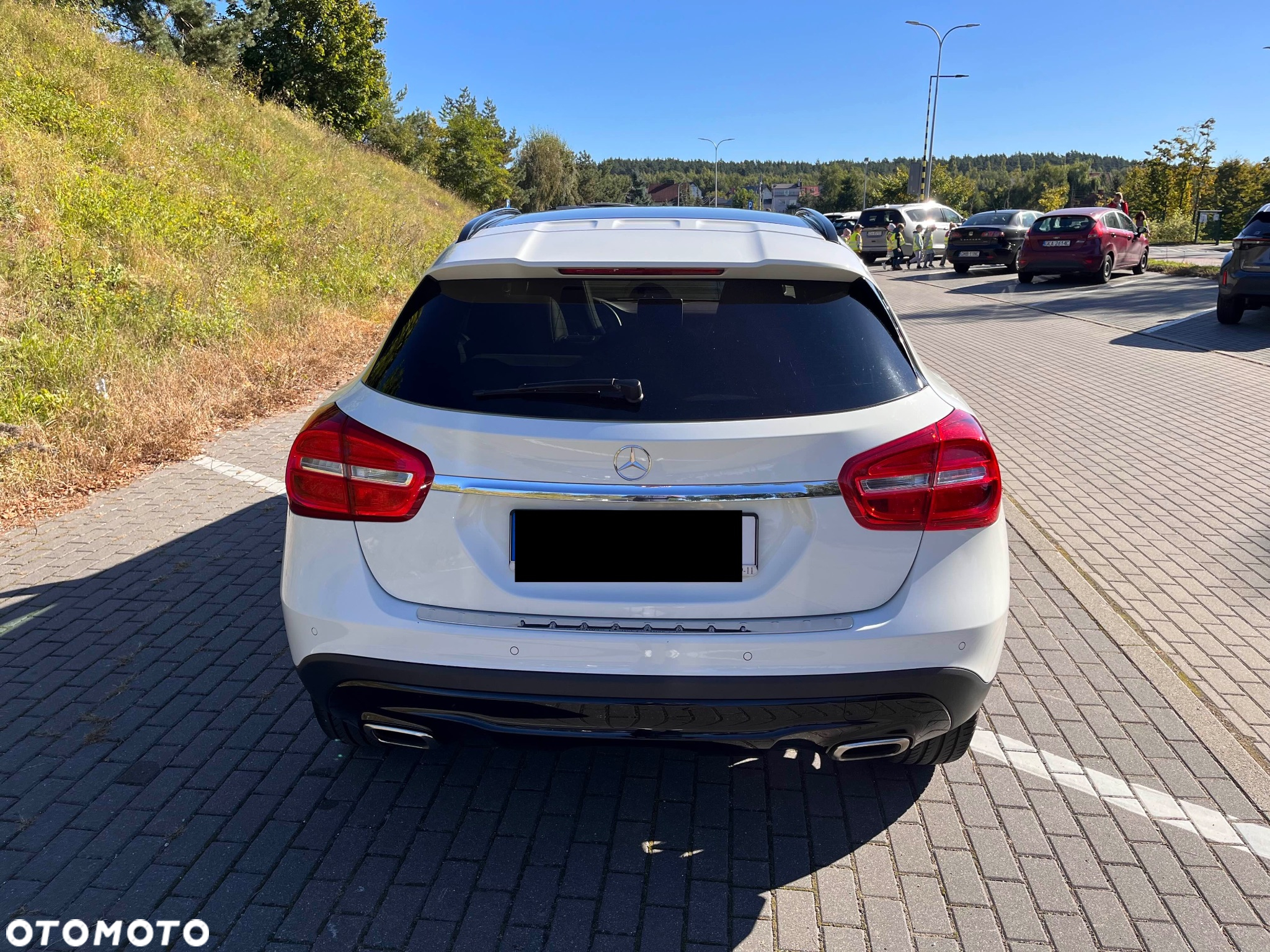 Mercedes-Benz GLA - 3