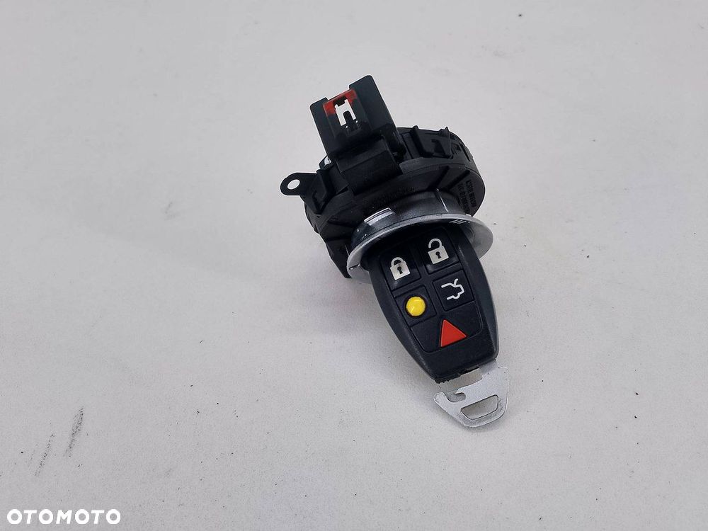 STACYJKA VOLVO V50 30768036 1.6 D - 1